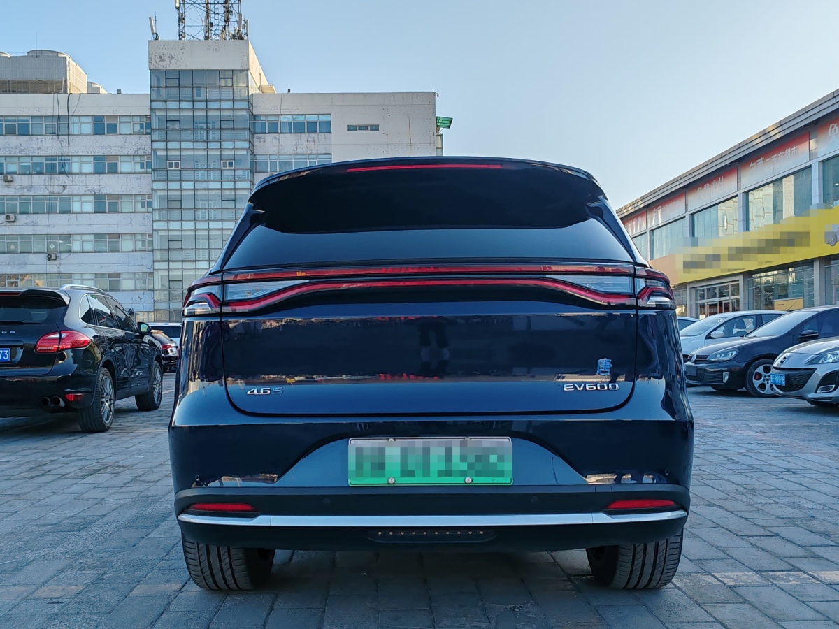 比亞迪 唐新能源  2019款 EV600D 四驅(qū)智聯(lián)創(chuàng)世版 5座圖片