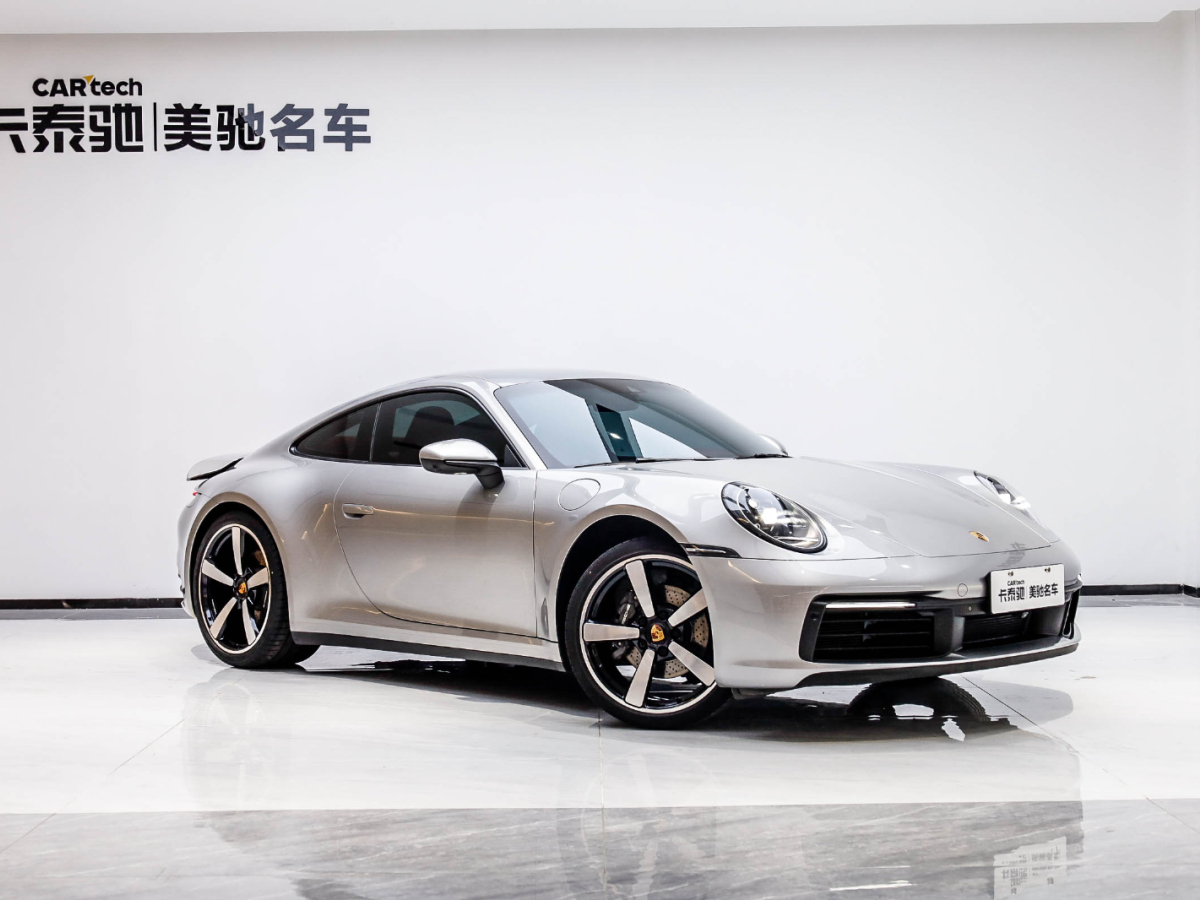 保時(shí)捷911 2022款 Carrera 3.0T圖片