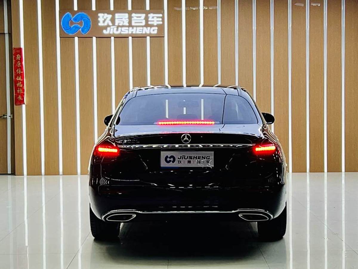 奔馳 奔馳E級(jí)  2021款 改款 E 300 L 時(shí)尚型圖片