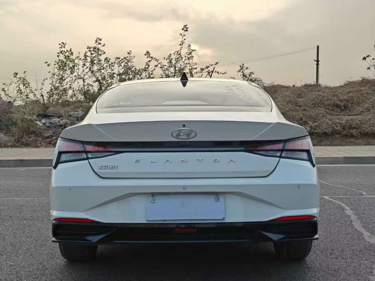 現(xiàn)代 伊蘭特  2022款 1.5L CVT GLX精英版圖片