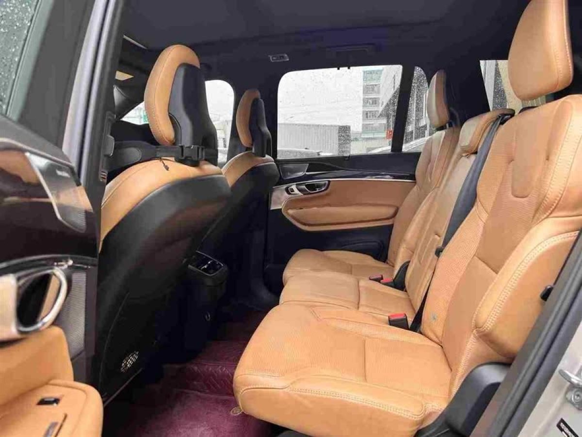 沃爾沃 XC90  2015款 T6 智尊版 7座圖片
