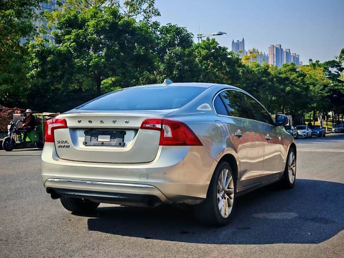 沃爾沃 S60  2015款 L 2.0T 智遠(yuǎn)版圖片