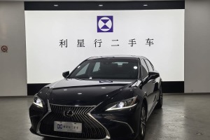 ES 雷克薩斯 200 卓越版