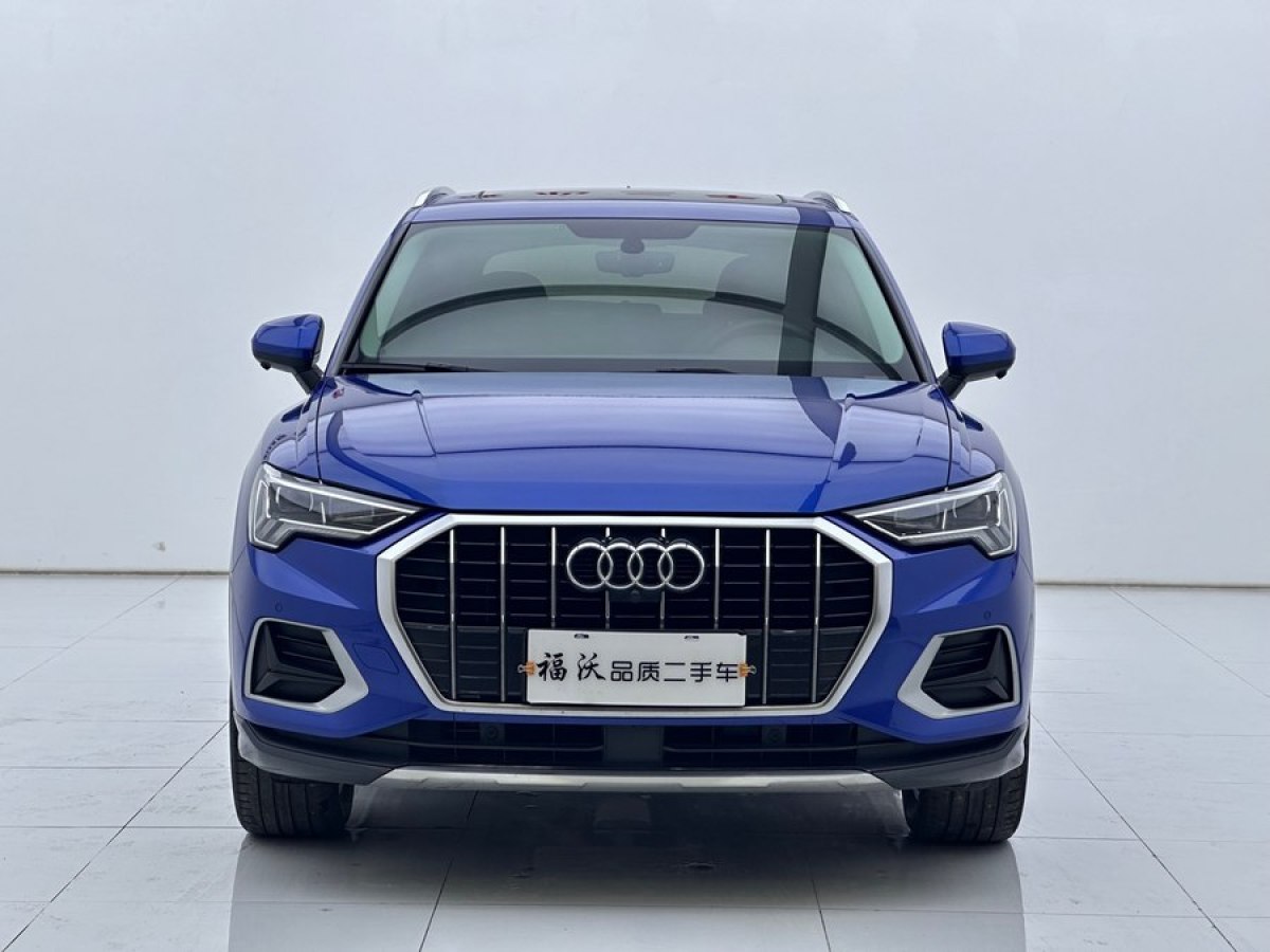 奧迪 奧迪Q3  2019款  40 TFSI 時(shí)尚致雅型圖片