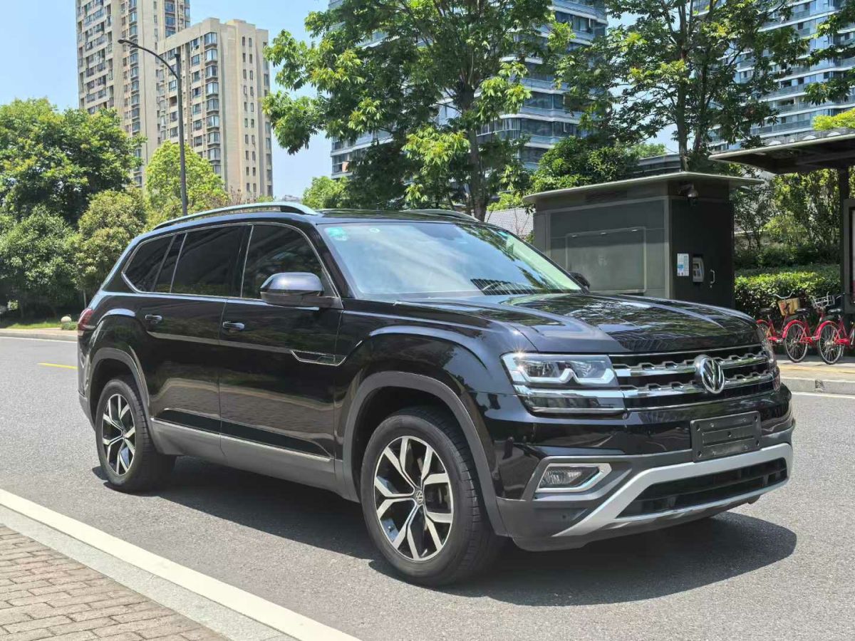 大眾 輝昂  2018款 380TSI 兩驅(qū)商務(wù)版圖片