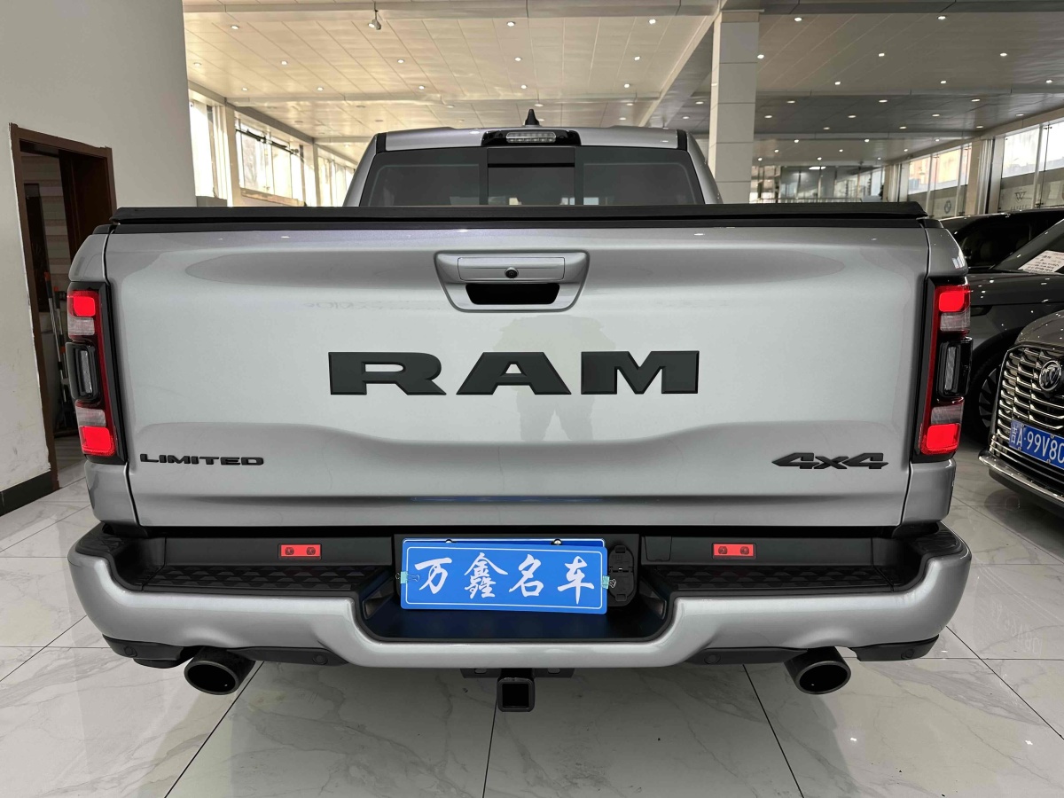 道奇 Ram  2011款 1500 Laramie图片