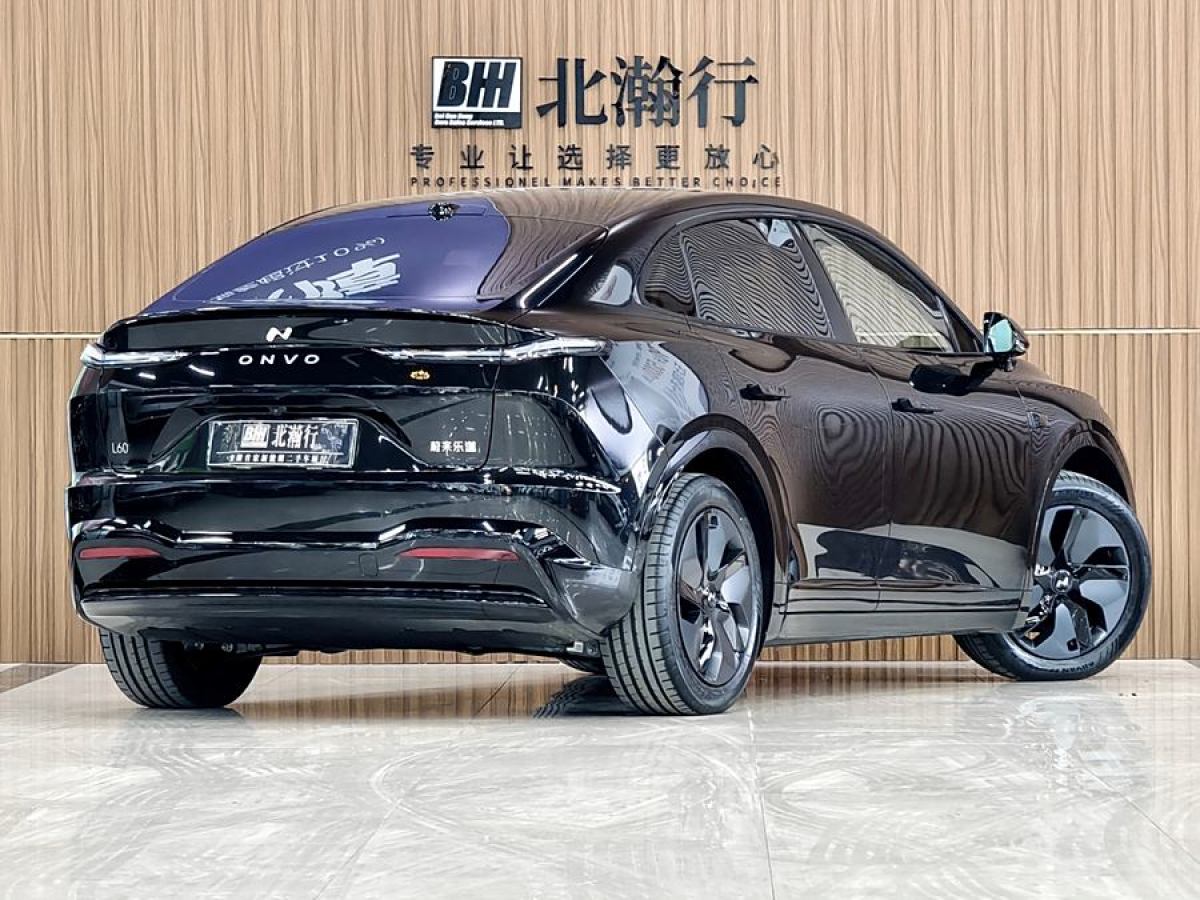 蔚來(lái) 樂(lè)道L60  2024款 60kwh 后驅(qū)版圖片