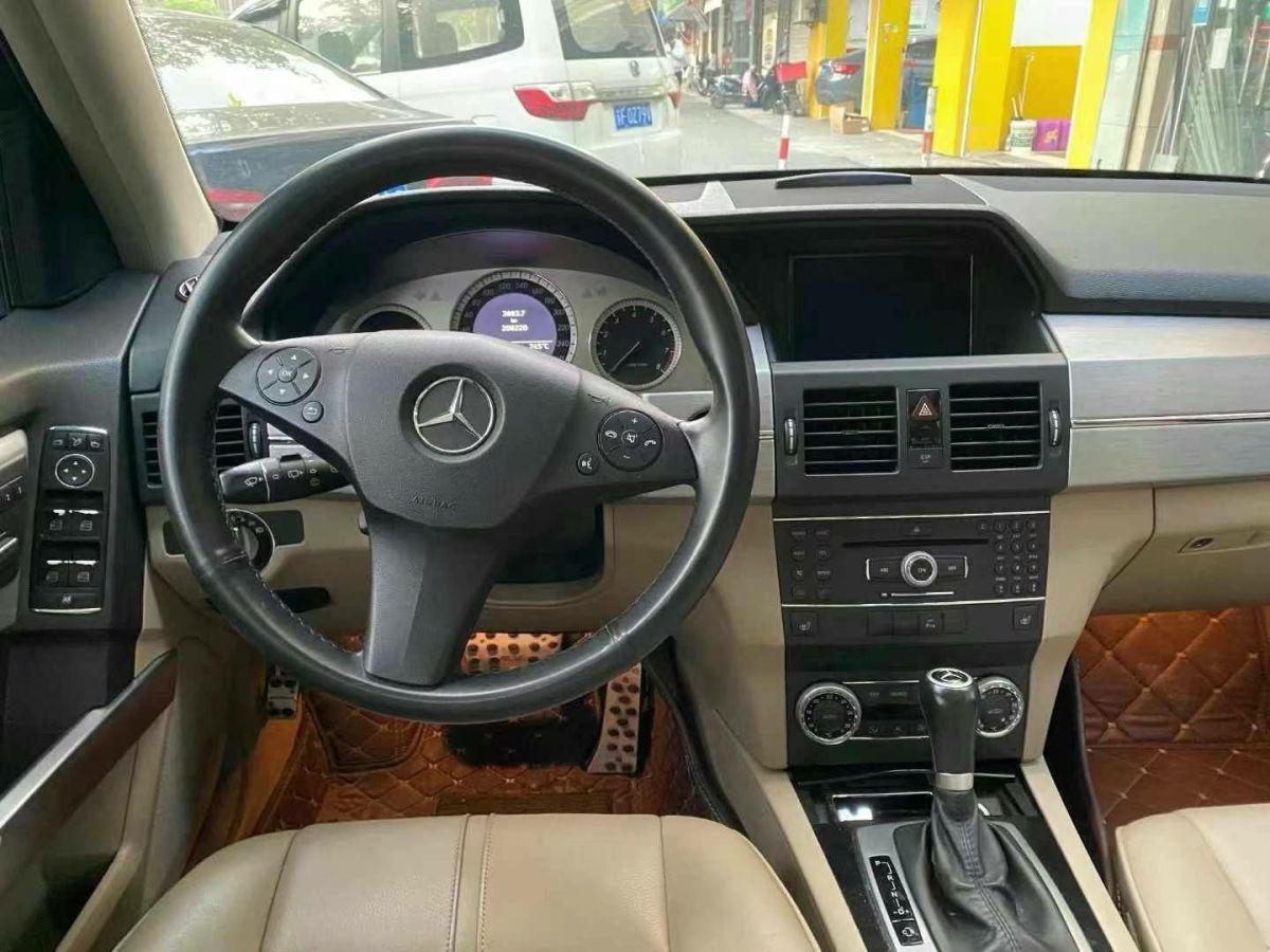 奔馳 奔馳GLK級  2010款 GLK 300 4MATIC 時尚型圖片