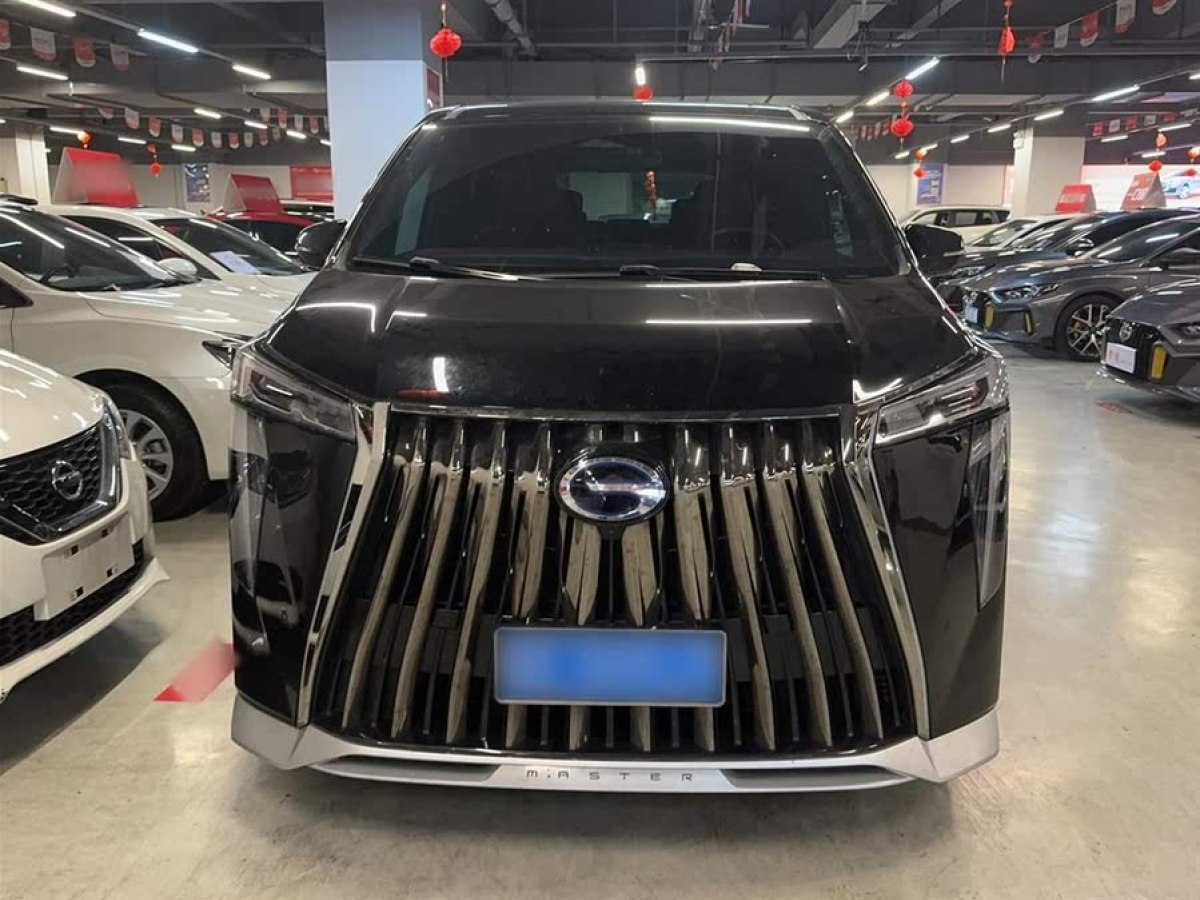 廣汽傳祺 M8  2023款 宗師系列 雙擎 御尊圖片