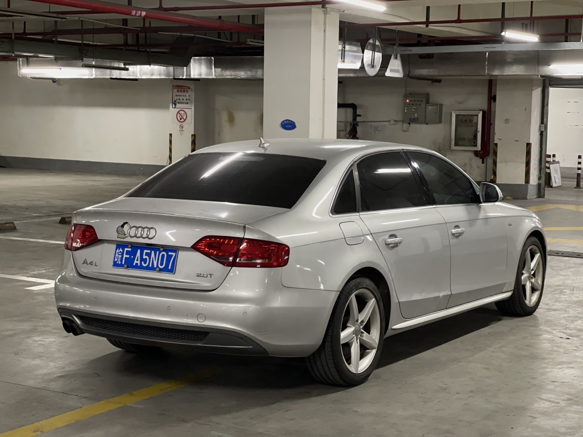 奧迪 奧迪A4L  2010款 2.0 TFSI 運動型圖片