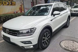 途觀L 大眾 改款 330TSI 自動兩驅(qū)豪華版