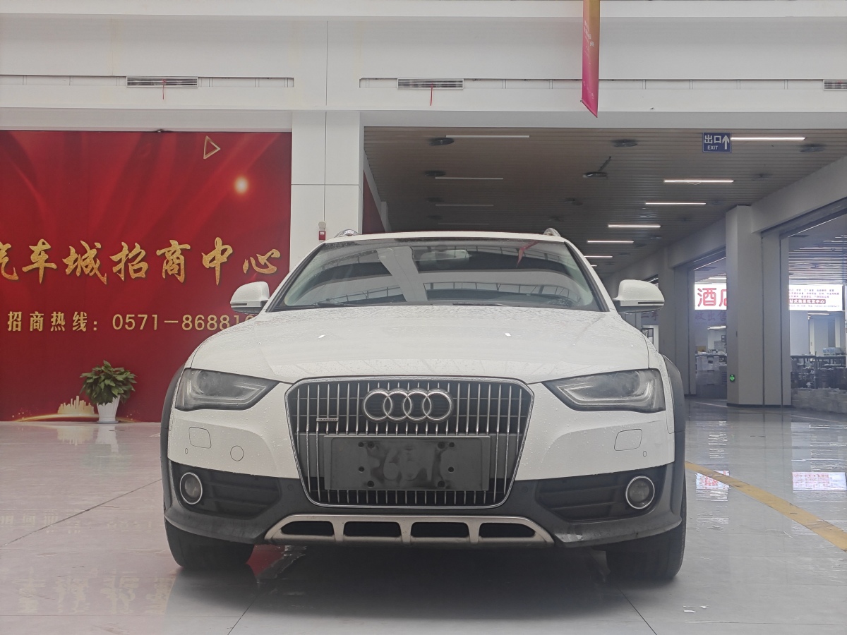 奧迪 奧迪A4  2013款 40 TFSI allroad quattro 豪華型圖片