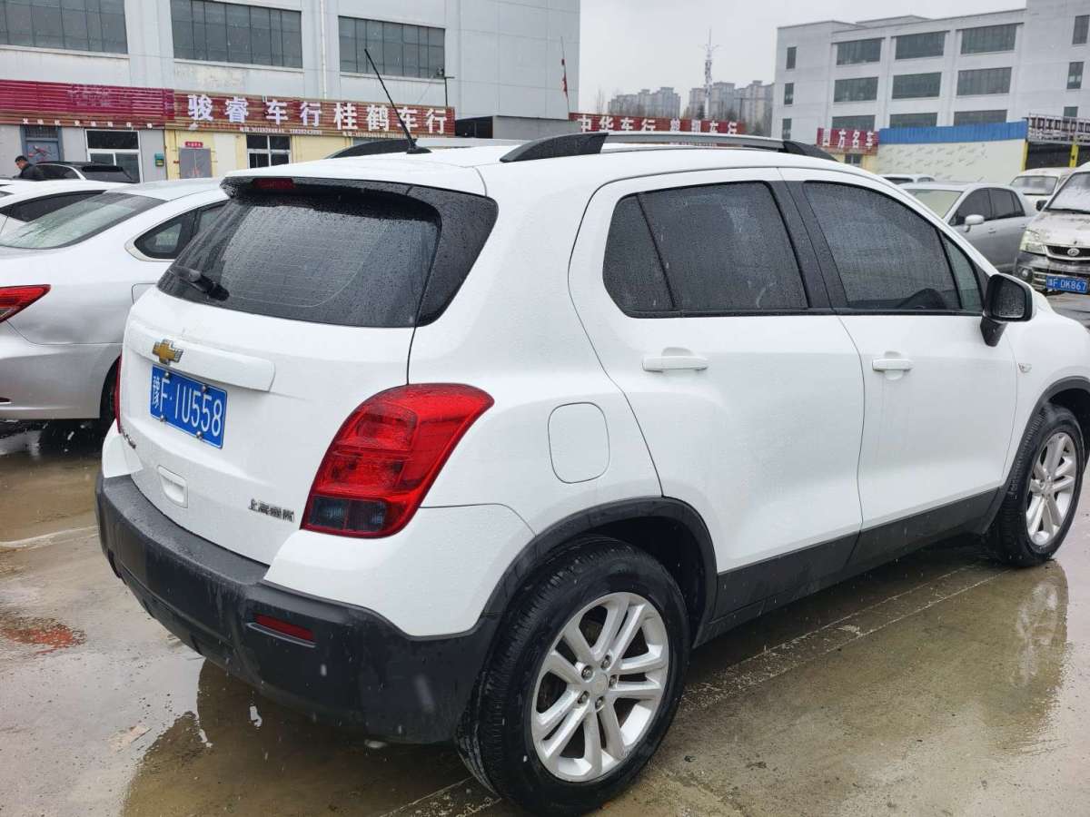 日產(chǎn) 軒逸  2009款 2.0XL CVT豪華版圖片