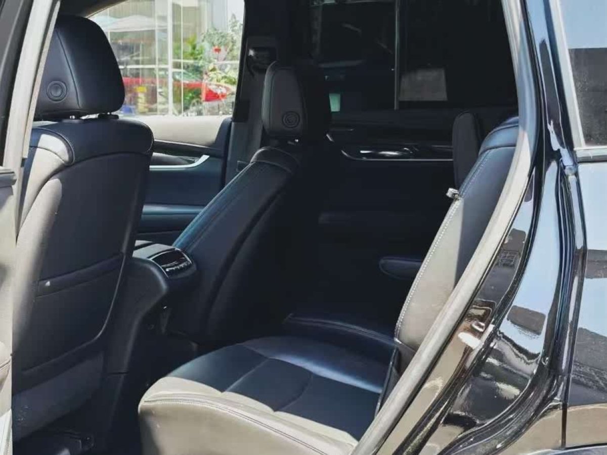 凱迪拉克 XT6  2020款 改款 28T 六座四驅豪華型圖片