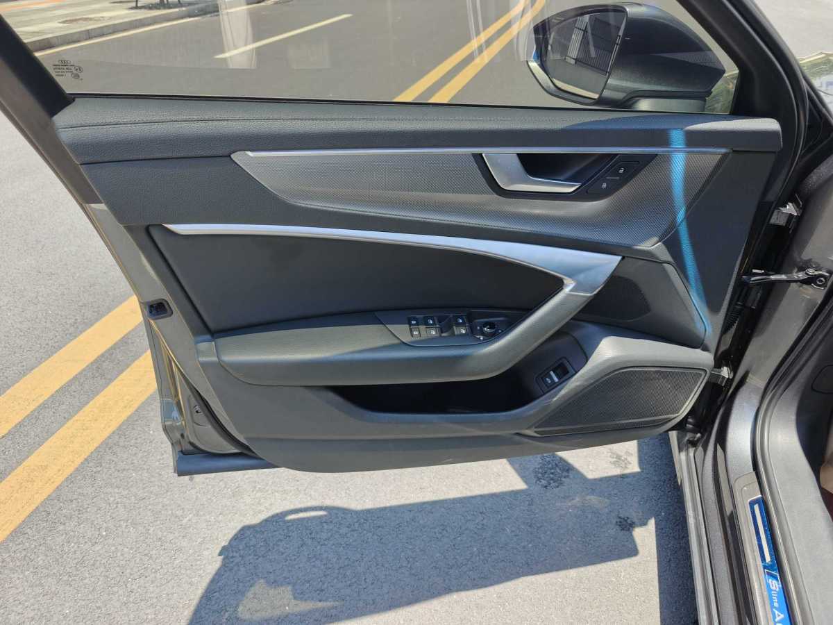 奧迪 奧迪A6L  2023款 改款 40 TFSI 豪華動感型圖片