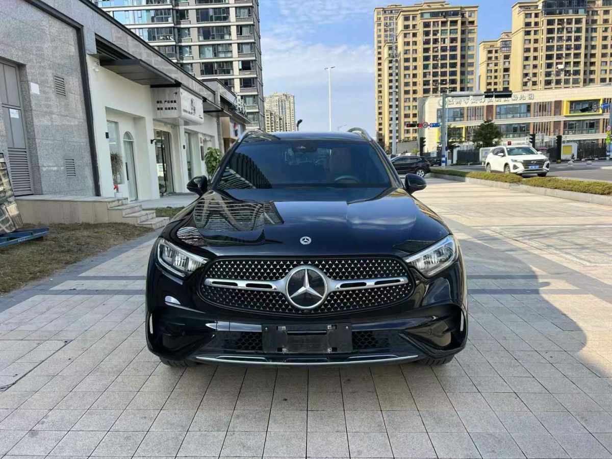 奔馳 奔馳GLC  2023款 GLC 300 4MATIC 轎跑SUV圖片