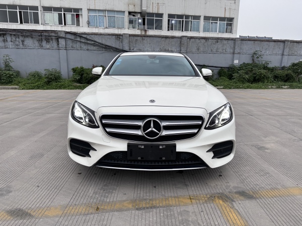 奔驰 奔驰E级  2019款 E 260 L