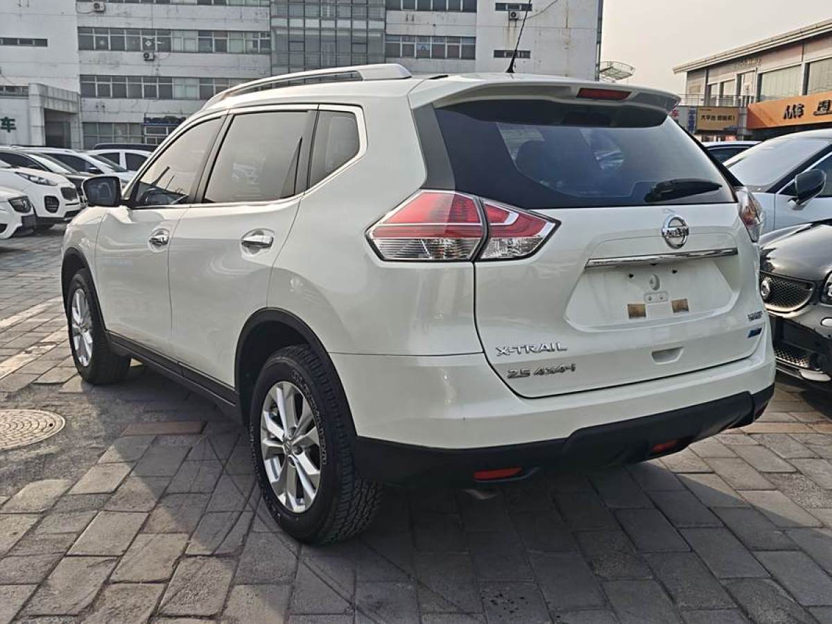 日產(chǎn) 奇駿  2014款 2.5L CVT豪華版 4WD圖片