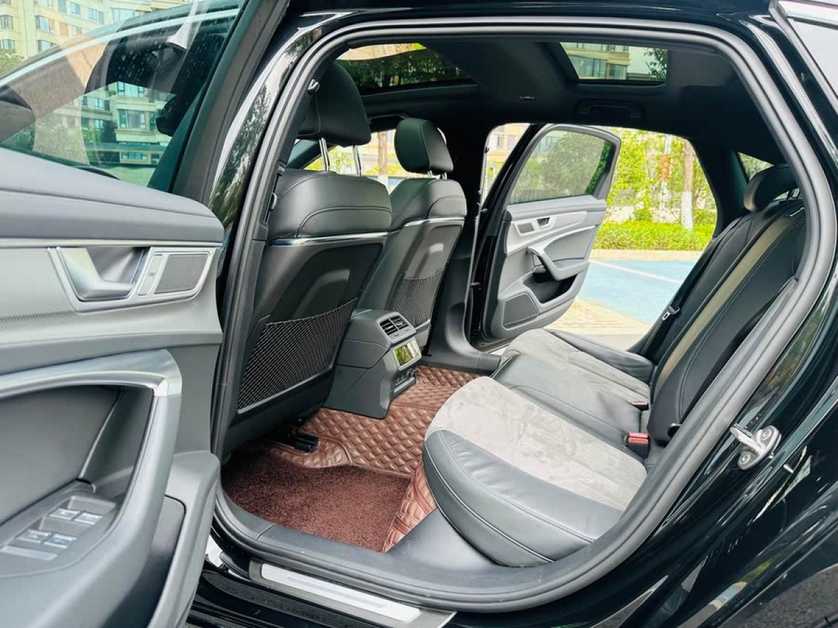 奧迪 奧迪A6L  2023款 改款 45 TFSI 臻選動感型圖片