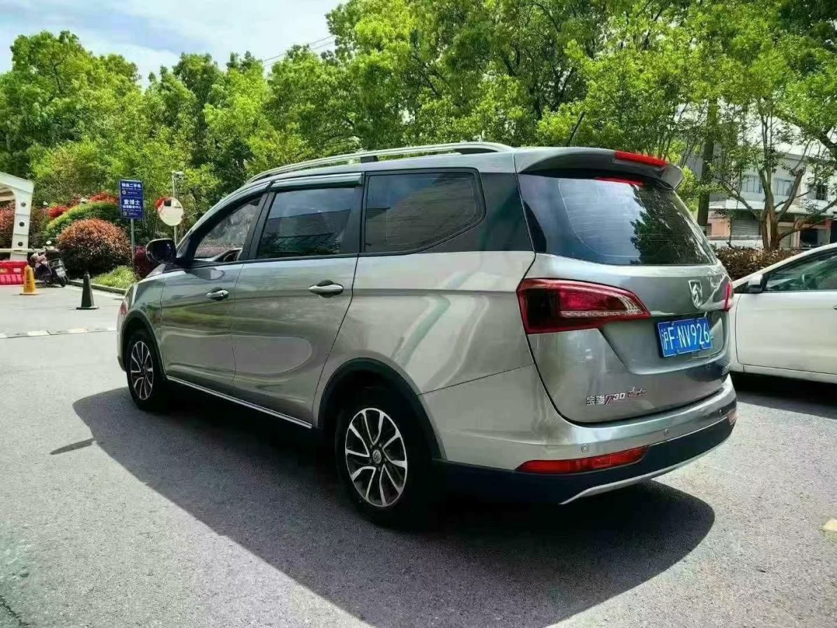 寶駿 730  2021款 1.5T CVT旗艦型 7座圖片
