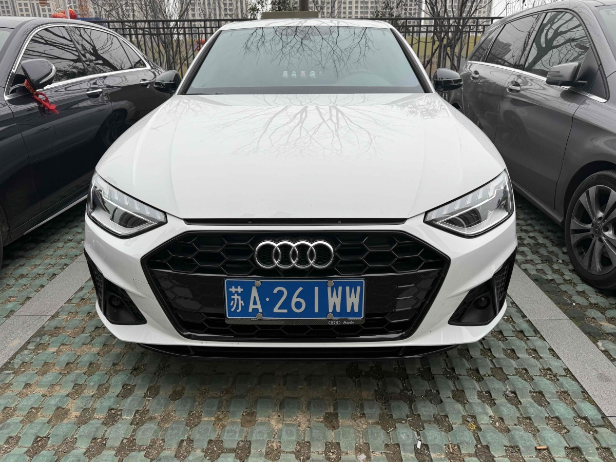 奧迪 奧迪A4L  2024款 40 TFSI 豪華動(dòng)感型圖片