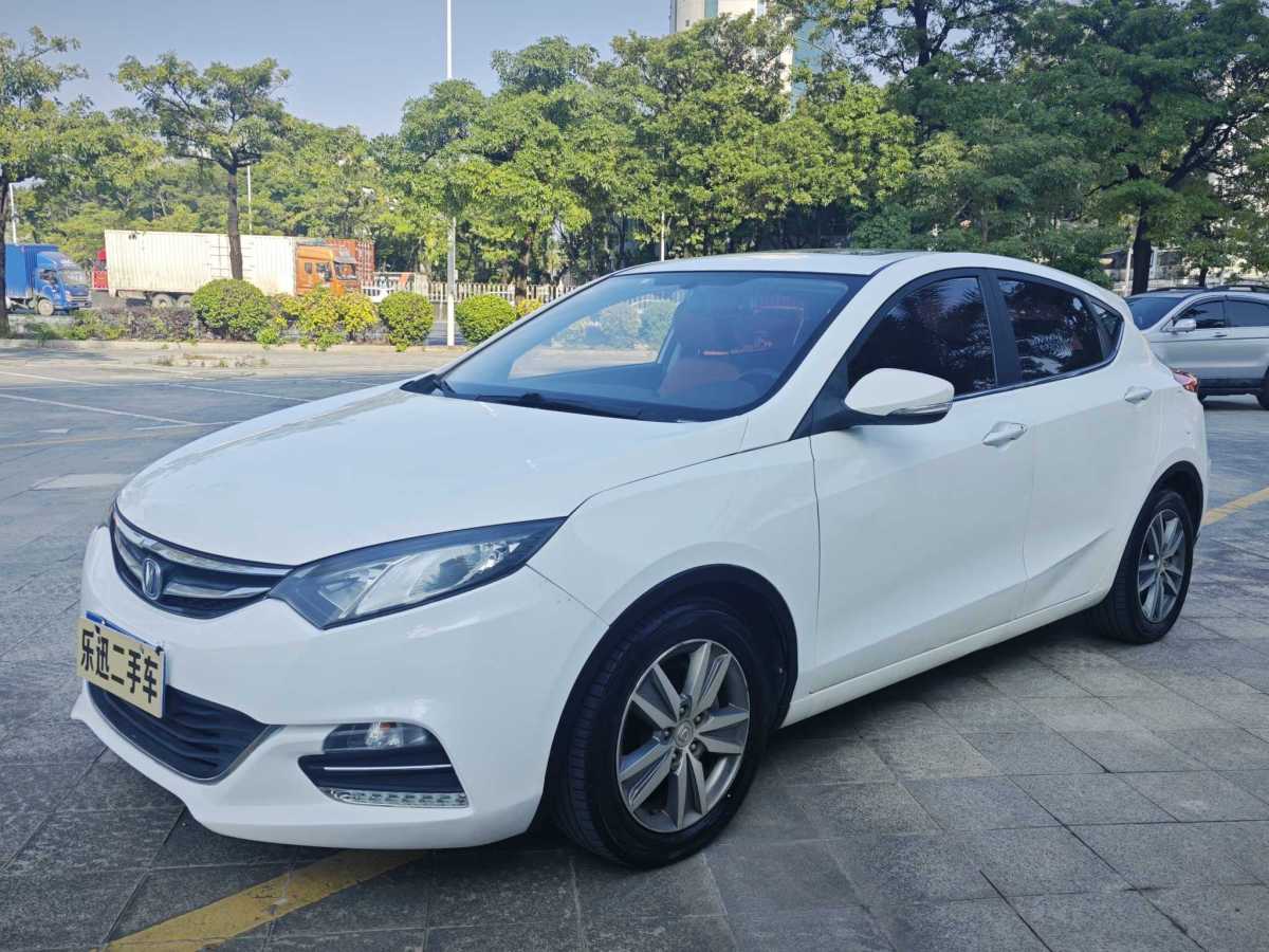 長(zhǎng)安 逸動(dòng)XT  2016款 1.6L 自動(dòng)俊酷型圖片