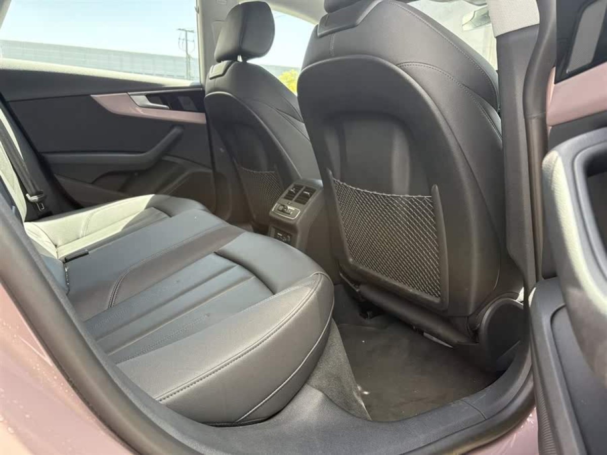 奧迪 奧迪A5  2024款 Sportback 40 TFSI 時(shí)尚動(dòng)感型圖片