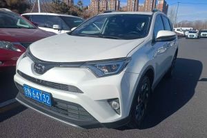 RAV4榮放 豐田 2.0L CVT兩驅(qū)風(fēng)尚X版