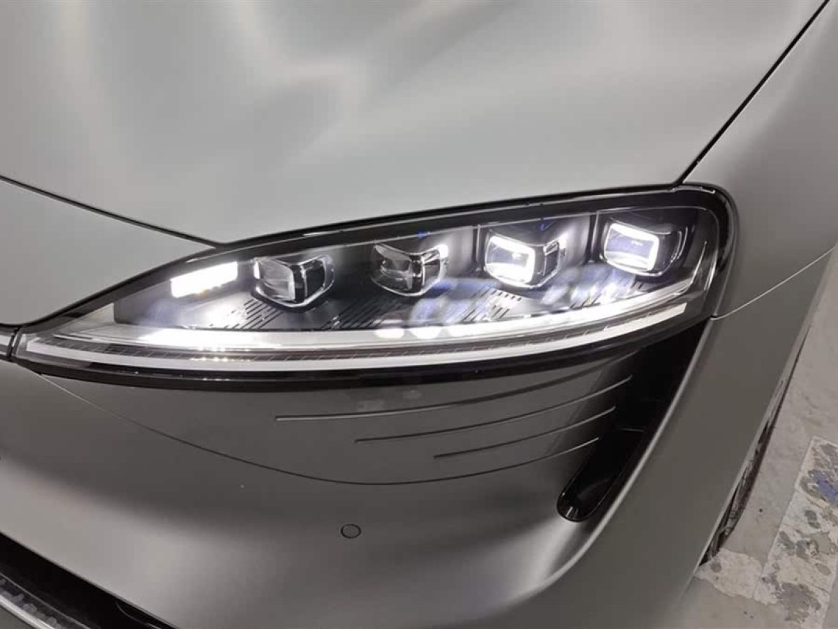 智界汽車 智界S7  2024款 Max 后驅(qū)長航智駕版圖片