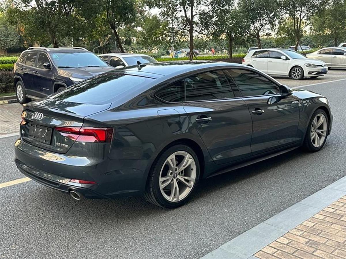 奧迪 奧迪A5  2019款 Sportback 40 TFSI 時(shí)尚型圖片