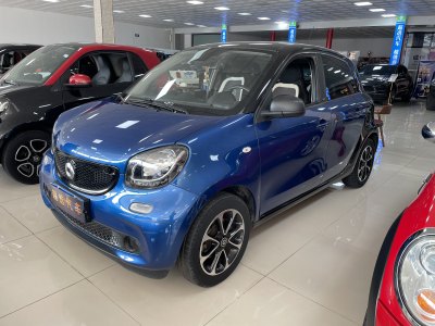 2017年8月 smart forfour 1.0L 52千瓦靈動版圖片