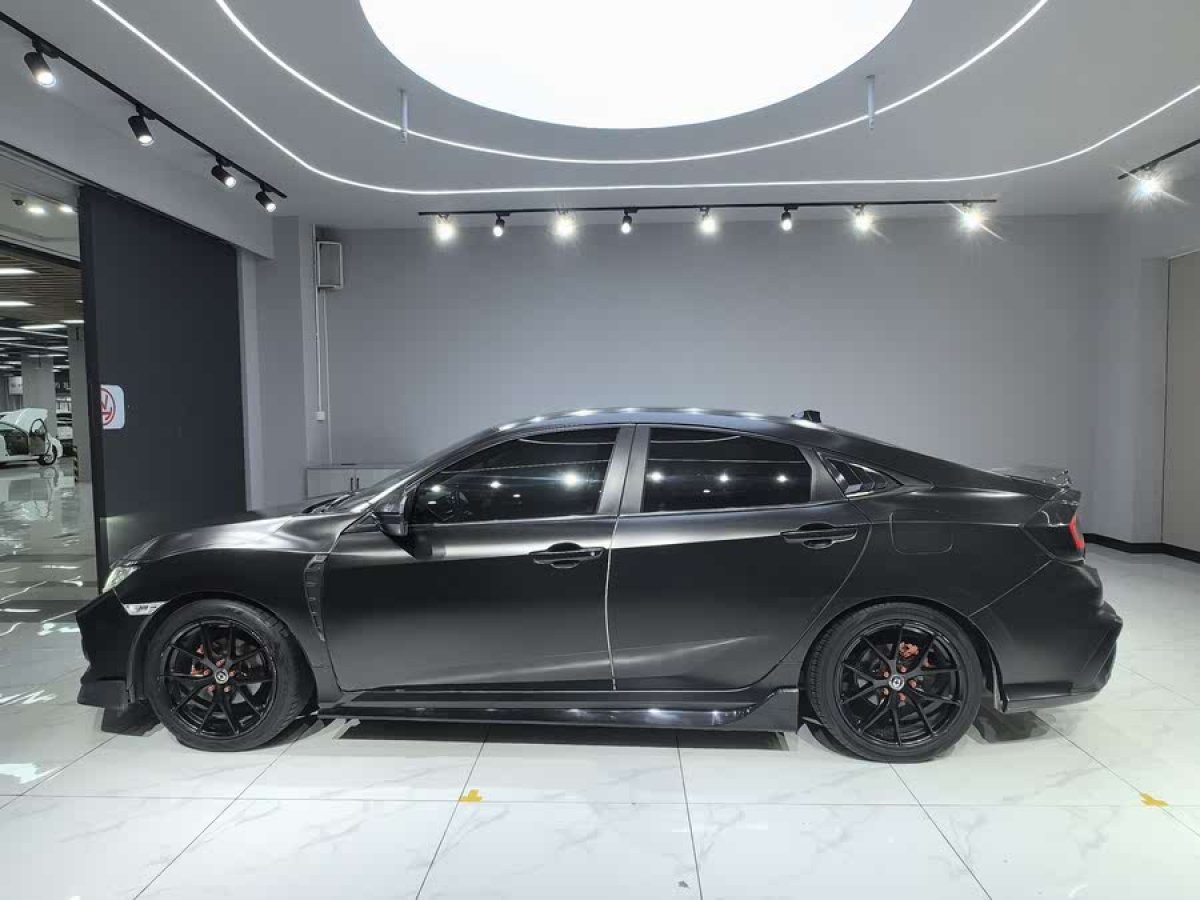 本田 思域  2016款 220TURBO CVT豪華版圖片