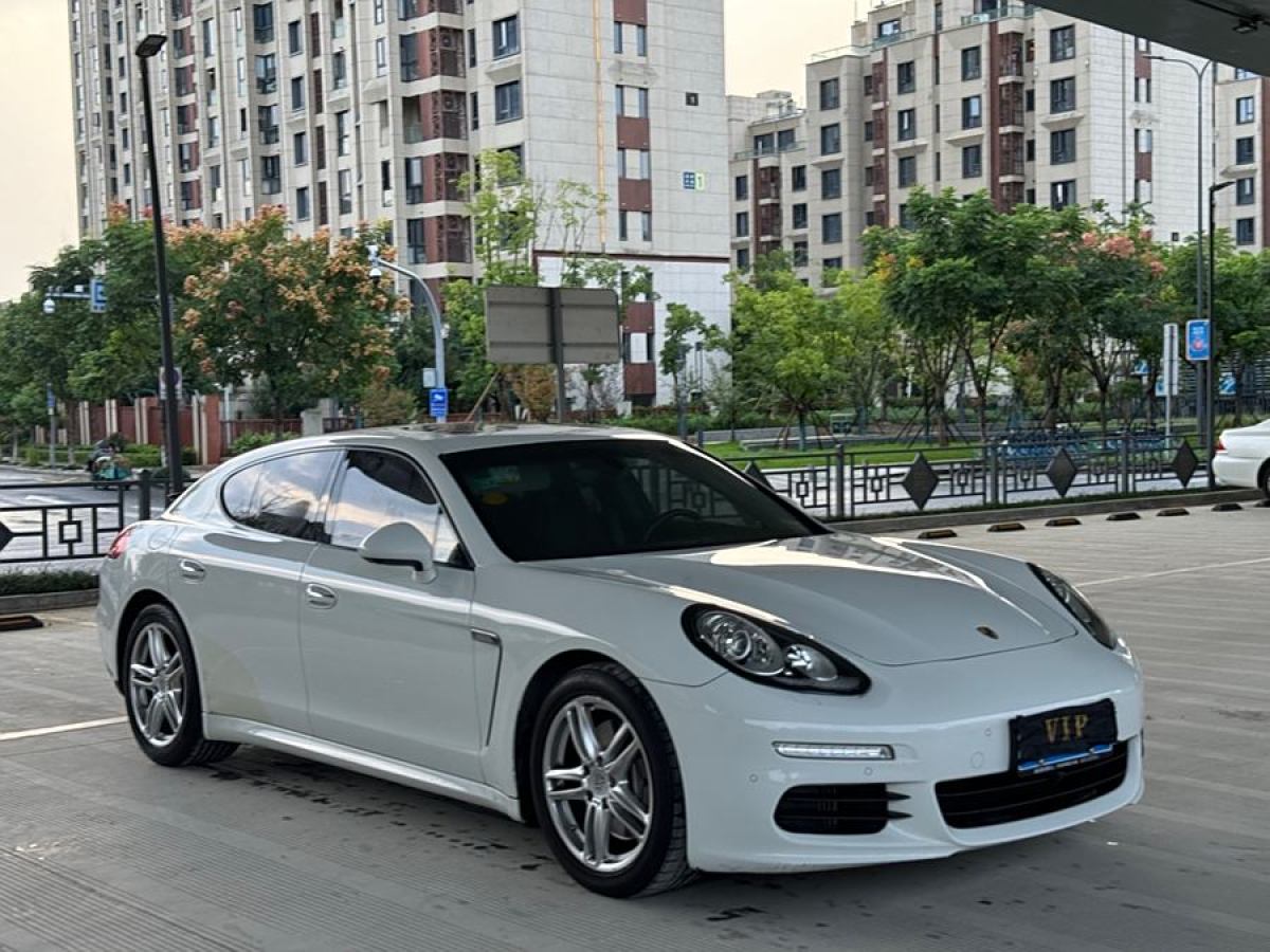 保時(shí)捷 Panamera  2014款 Panamera 3.0T圖片