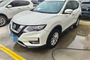 奇骏 日产 2.0L CVT 2WD XL ITS舒适纪念版