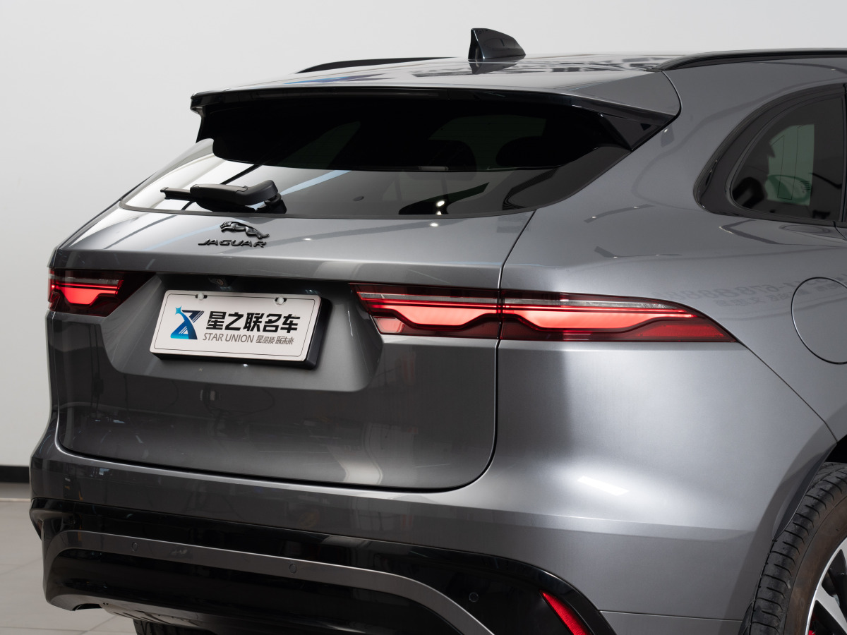 捷豹 F-PACE  2024款 P250 R-Dynamic SE圖片