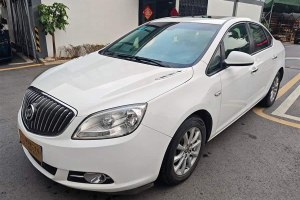 英朗 別克 GT 1.8L 自動(dòng)時(shí)尚真皮版