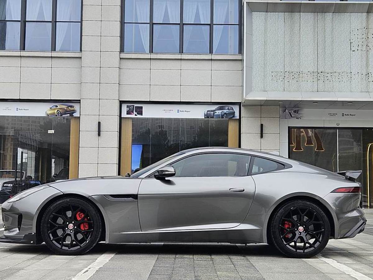 捷豹 F-TYPE  2019款 3.0T 硬頂版圖片