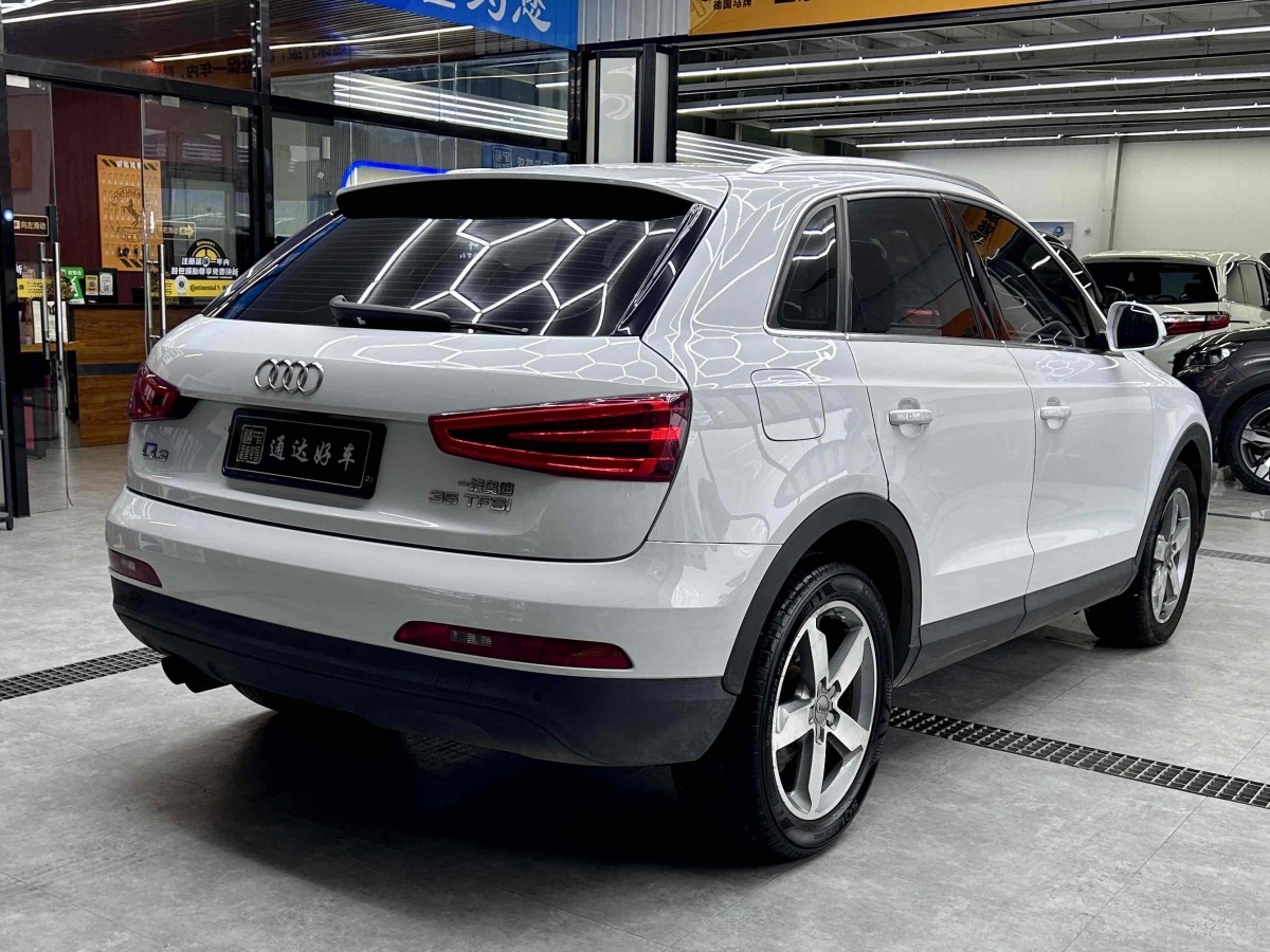 奥迪 奥迪Q3  2015款 35 TFSI 进取型图片