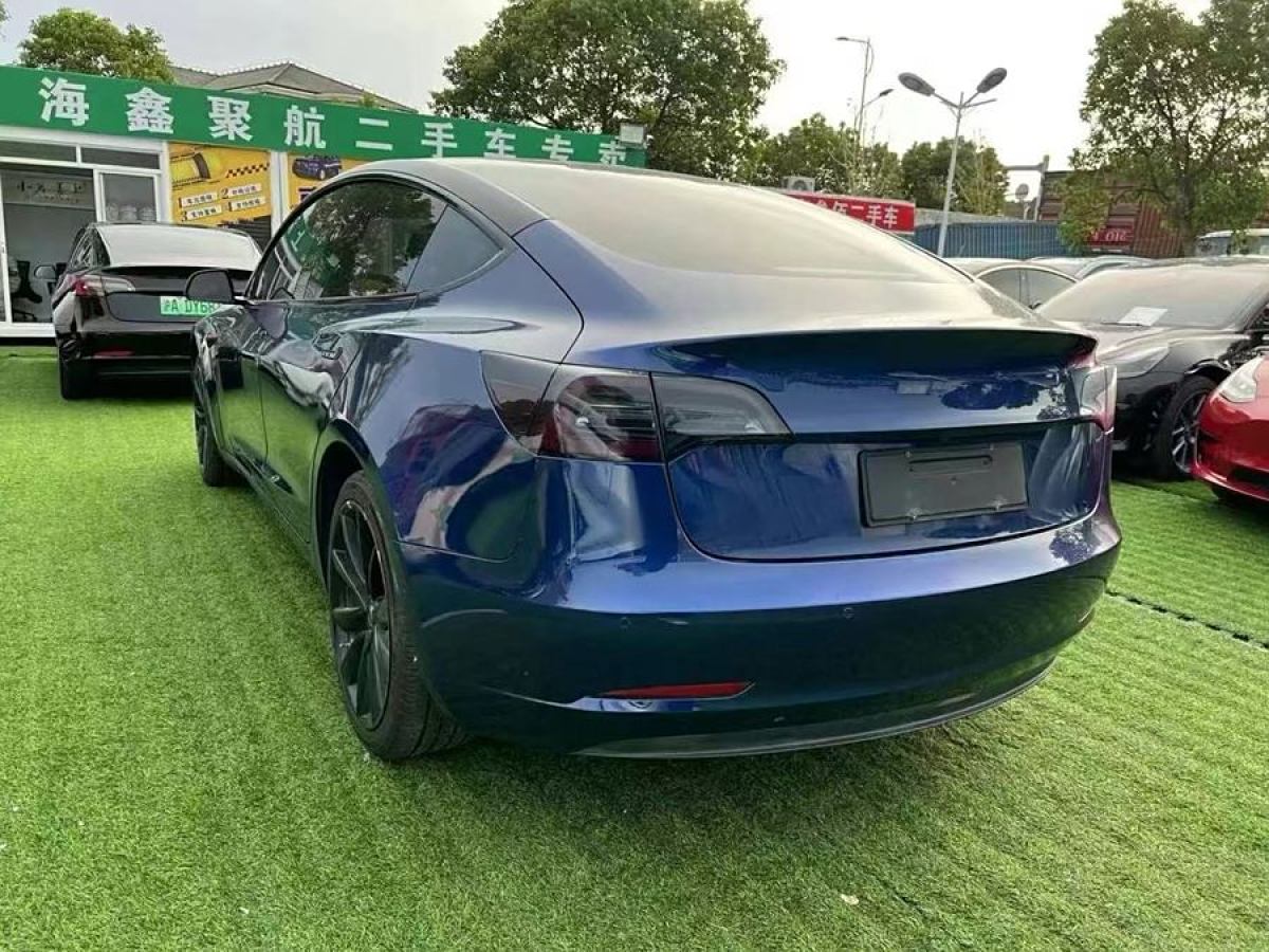 特斯拉 Model Y  2020款 改款 標(biāo)準(zhǔn)續(xù)航后驅(qū)升級(jí)版圖片