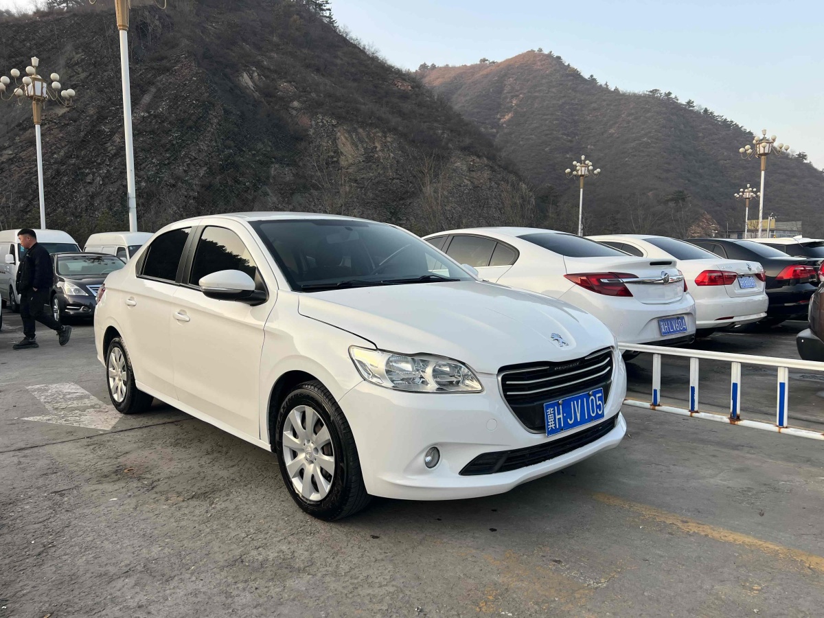 標(biāo)致 301  2014款 1.6L 手動舒適版圖片