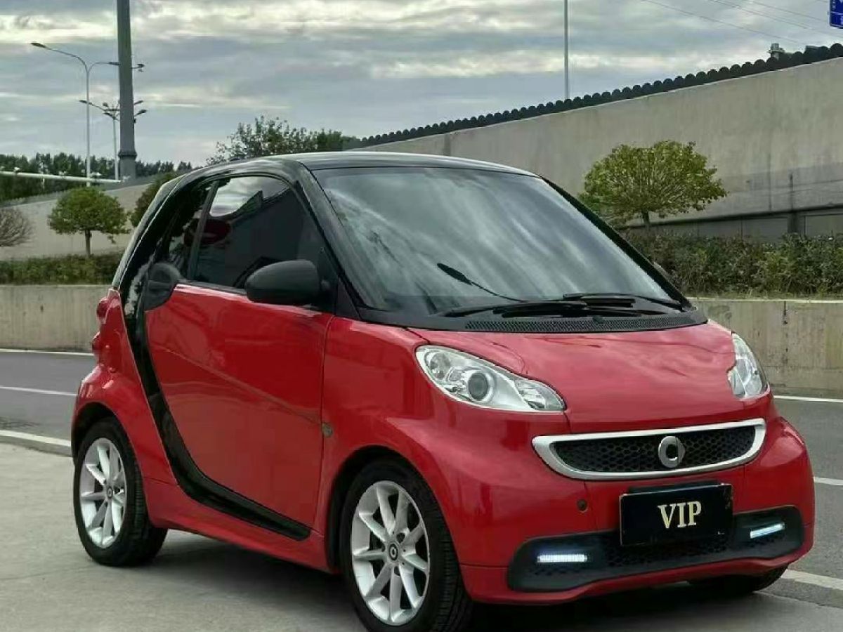 smart fortwo  2014款 1.0T 5檔序列 敞篷BoConcept特別版圖片