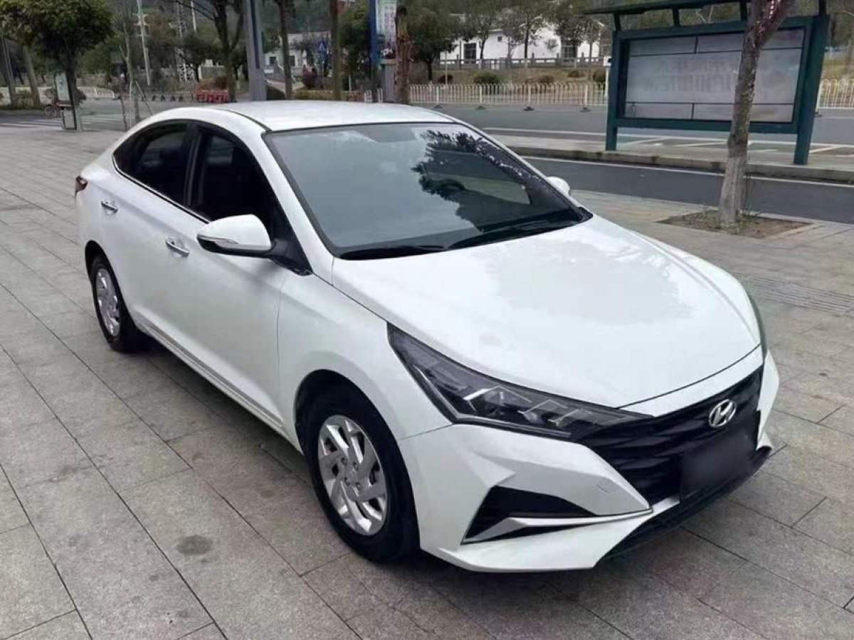 現(xiàn)代 悅納  2020款 1.4L CVT炫酷版GLS圖片