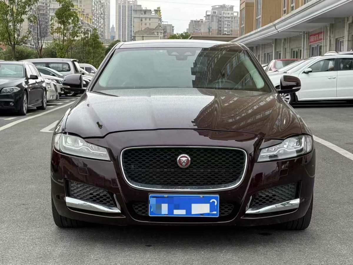 捷豹 XF  2018款 XF Sportbrake 2.0T 250PS 兩驅(qū)風華版圖片