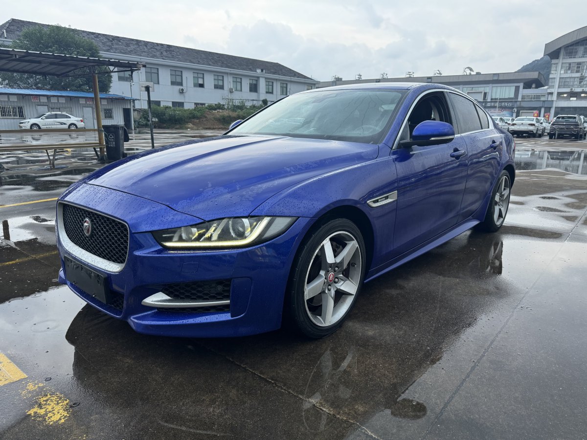 2017年3月捷豹 XE  2015款 2.0T 200PS R-Sport