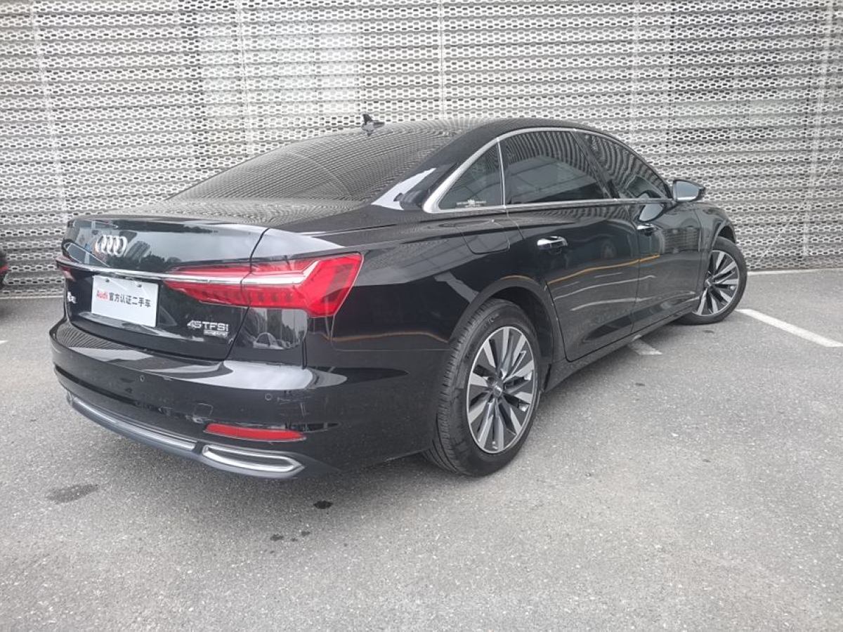 2022年1月奧迪 奧迪A6L  2022款 45 TFSI 臻選致雅型