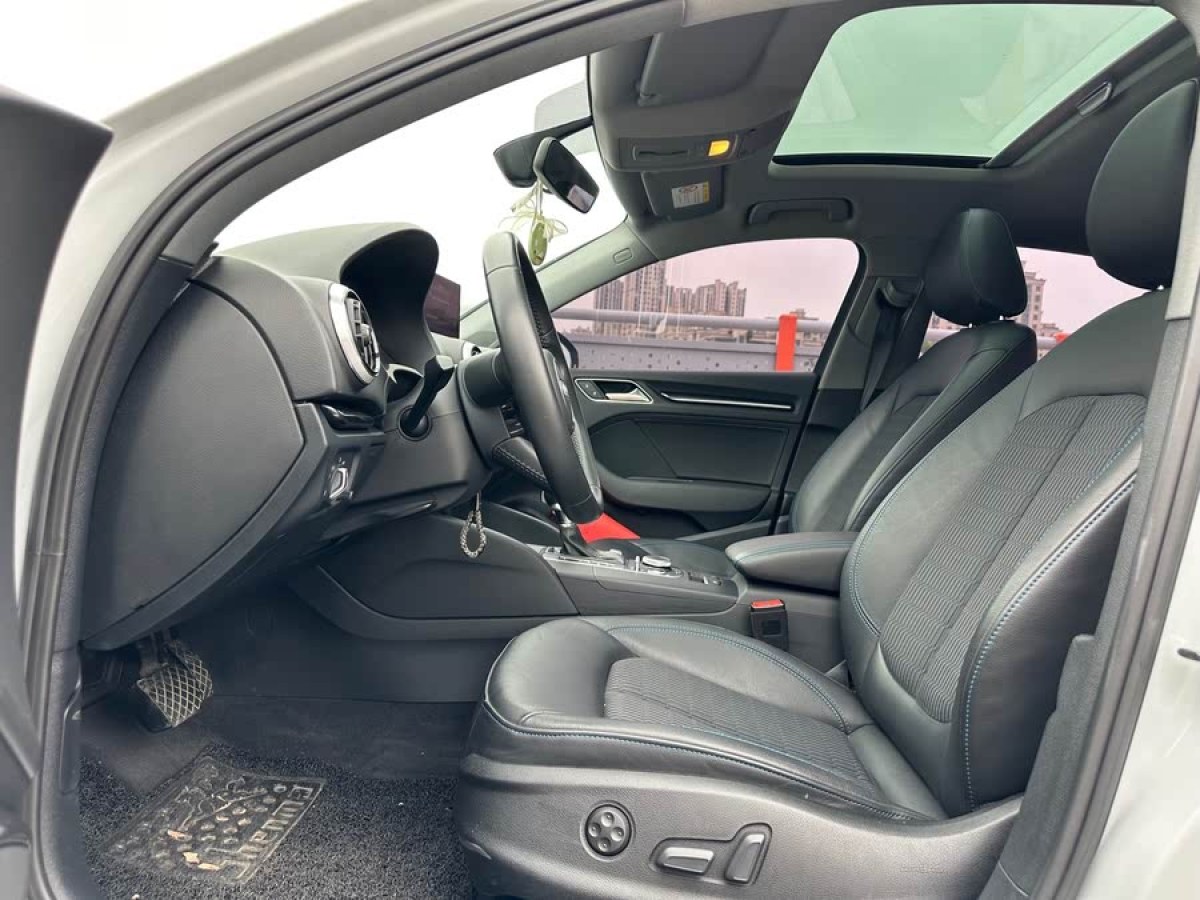 奧迪 奧迪A3  2019款 Limousine 35 TFSI 時(shí)尚型 國V圖片
