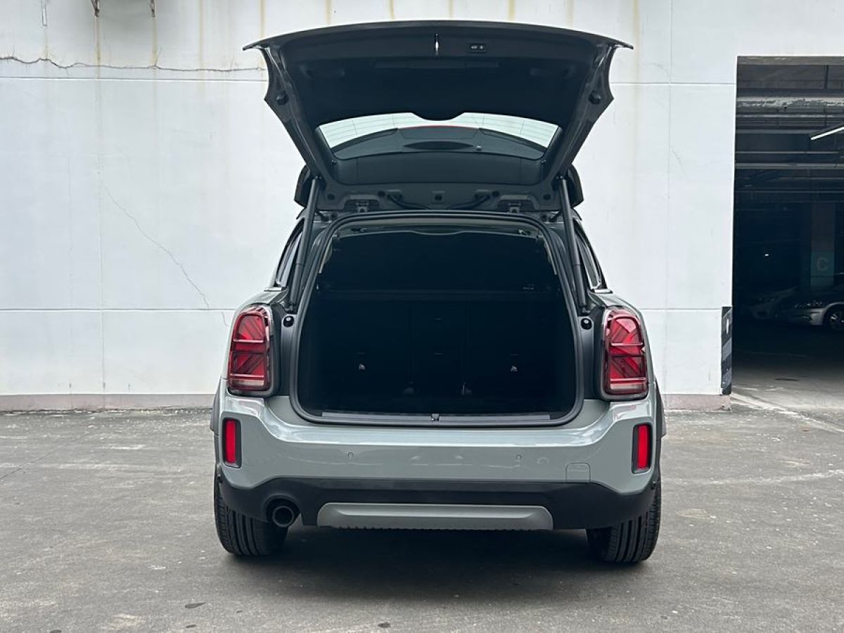 2023年4月MINI COUNTRYMAN  2023款 改款 1.5T COOPER 鑒賞家