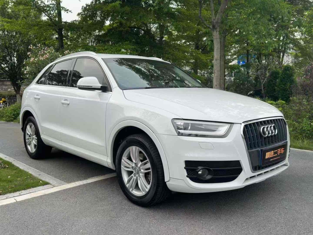 奧迪 奧迪Q3  2013款 35 TFSI 進(jìn)取型圖片