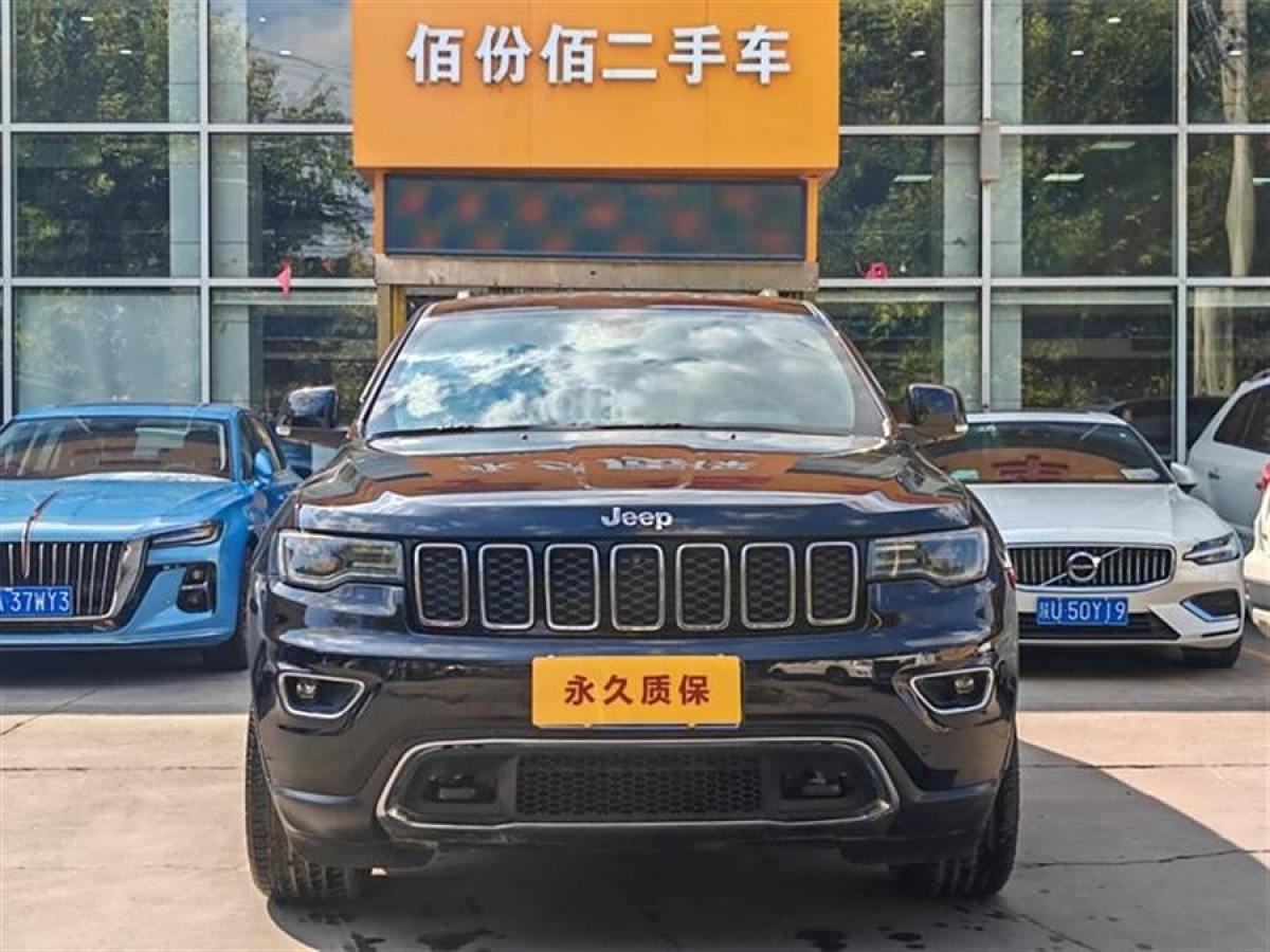 2018年3月Jeep 大切諾基  2017款 3.6L 精英導(dǎo)航版