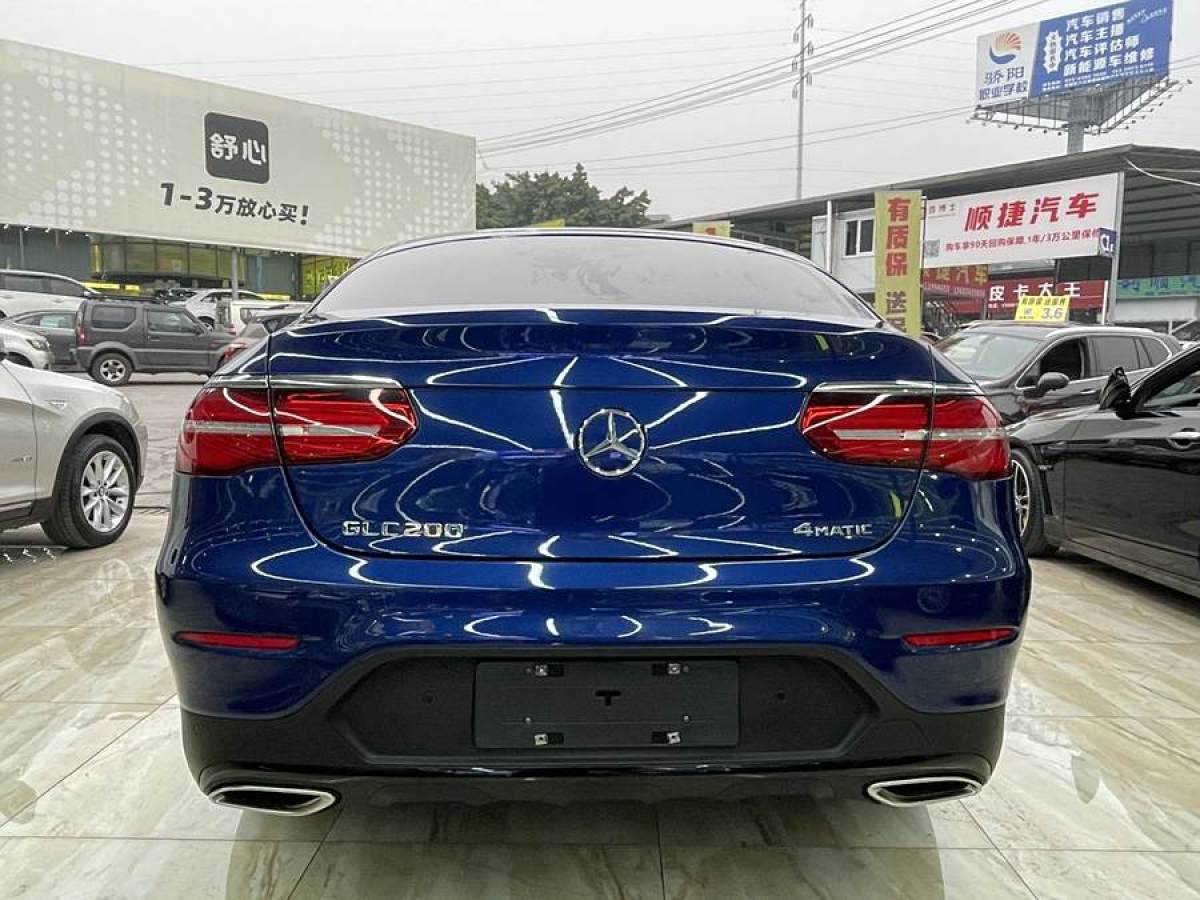 奔馳 奔馳GLC  2022款 改款 GLC 300 4MATIC 轎跑SUV圖片